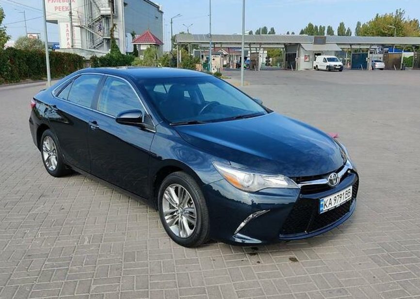 Toyota Camry 2015