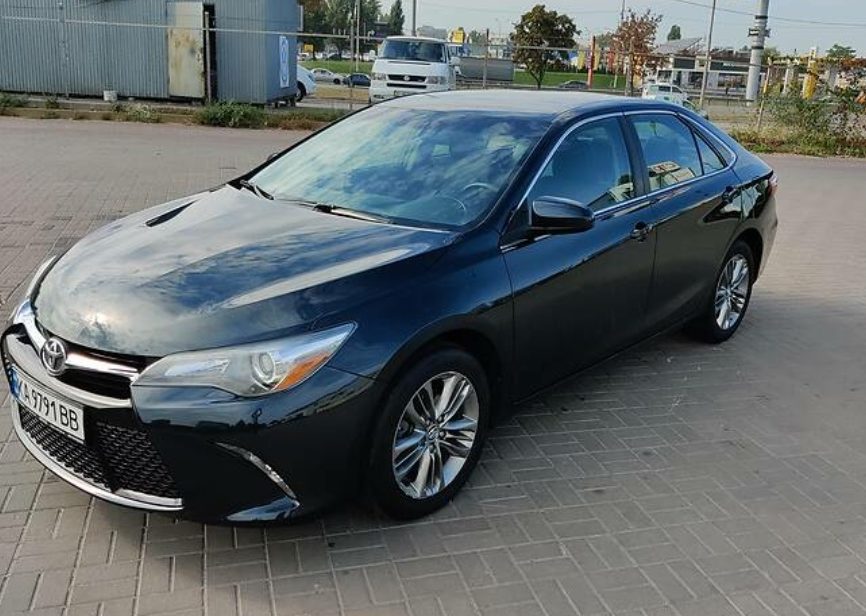 Toyota Camry 2015