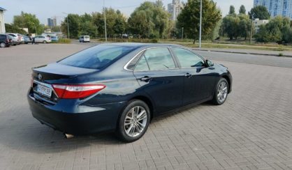 Toyota Camry 2015