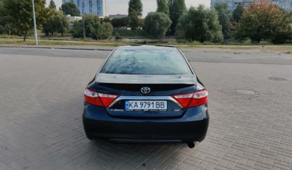 Toyota Camry 2015