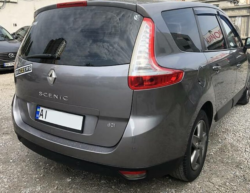 Renault Grand Scenic 2012