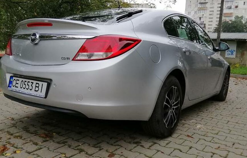 Opel Insignia 2011