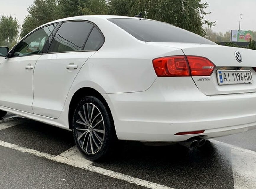 Volkswagen Jetta 2012