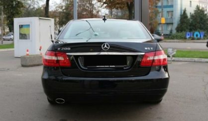 Mercedes-Benz E 200 2012