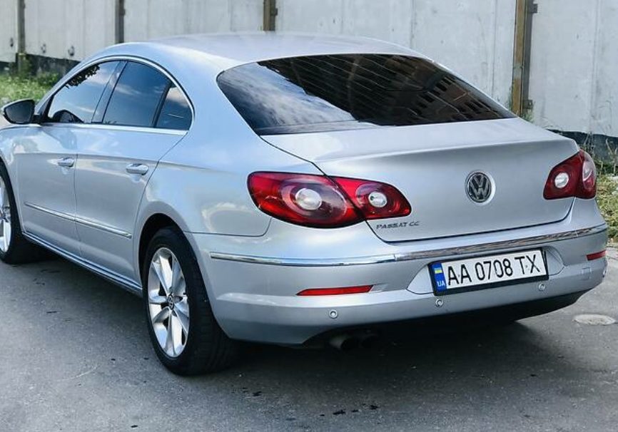 Volkswagen Passat CC 2010