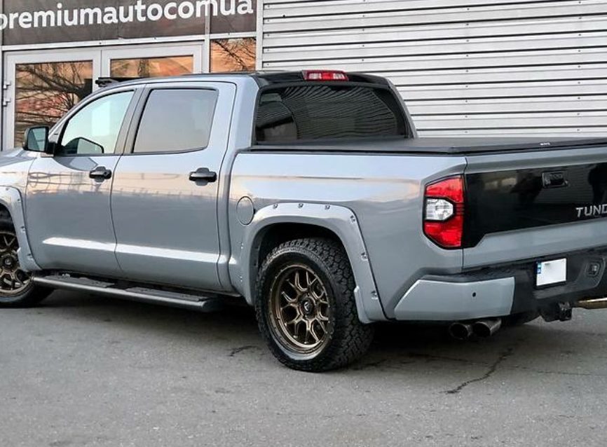 Toyota Tundra 2018