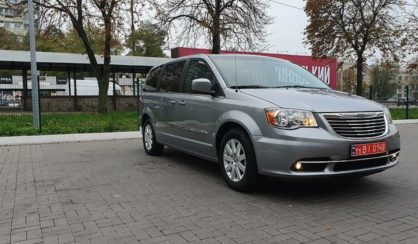 Chrysler Town & Country 2016