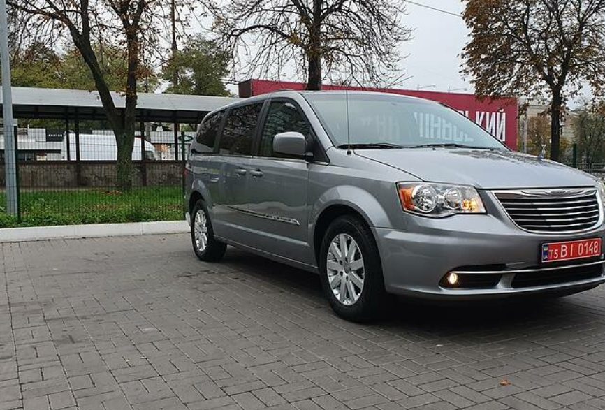 Chrysler Town & Country 2016