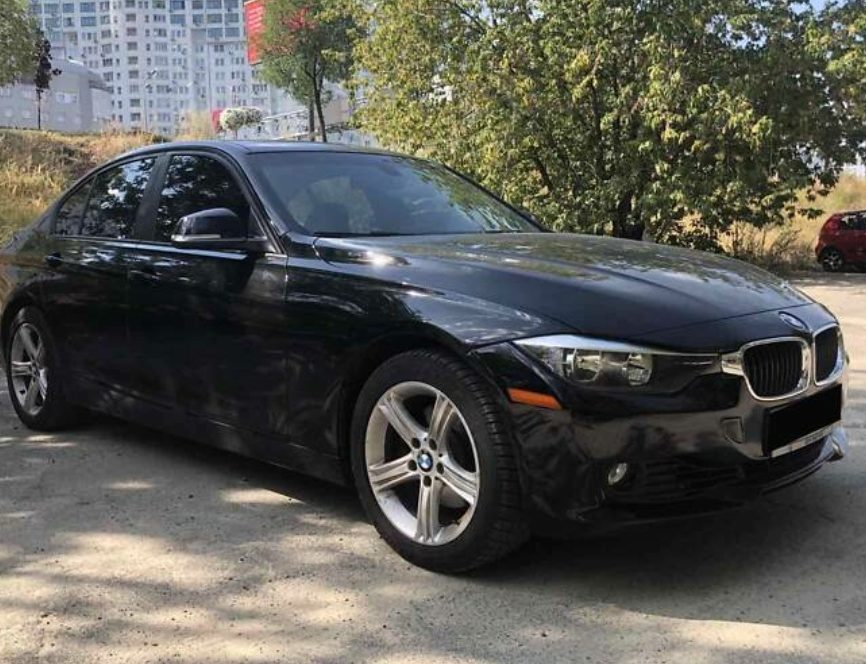 BMW 328 2012