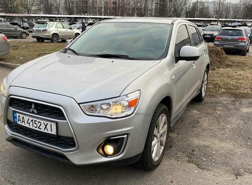 Mitsubishi Outlander 2014