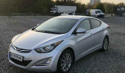 Hyundai Elantra 2015