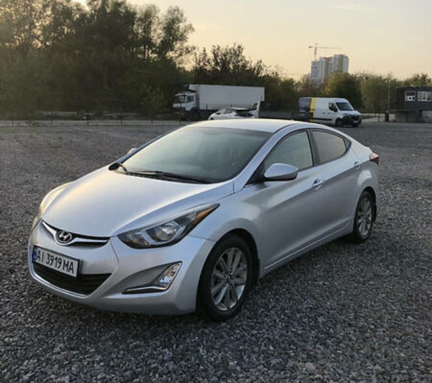 Hyundai Elantra 2015