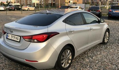 Hyundai Elantra 2015