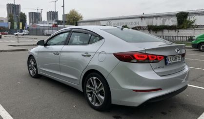 Hyundai Elantra 2016