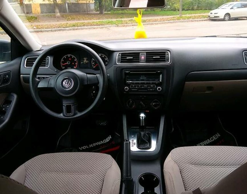 Volkswagen Jetta 2012