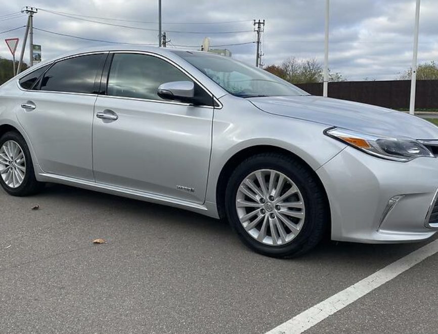 Toyota Avalon 2013