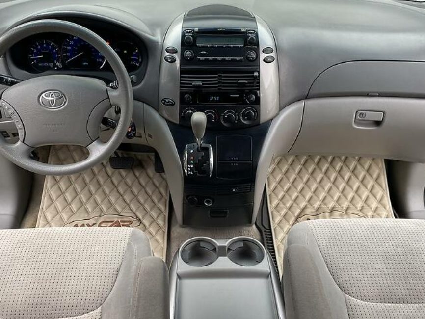 Toyota Sienna 2007