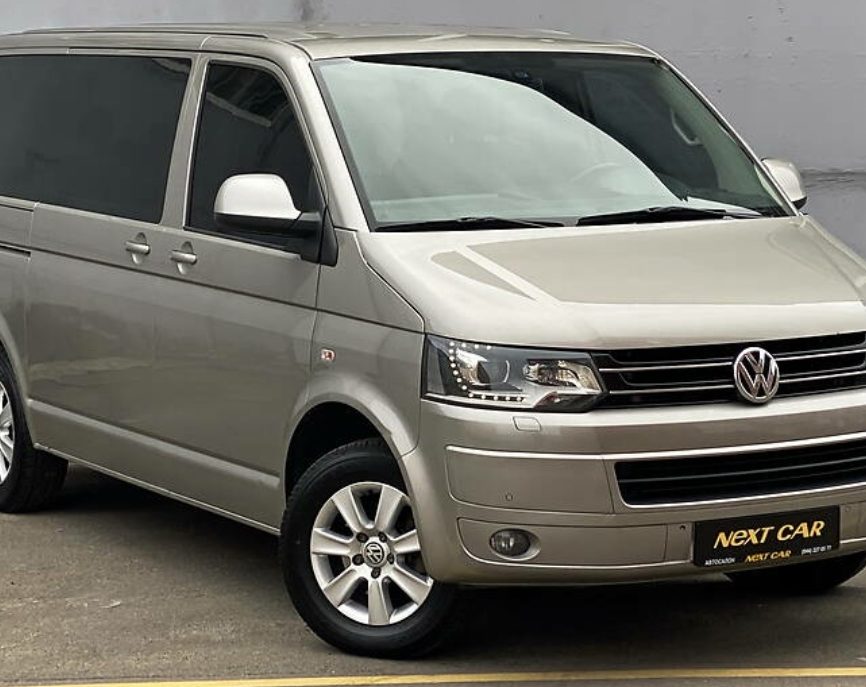 Volkswagen Multivan 2012