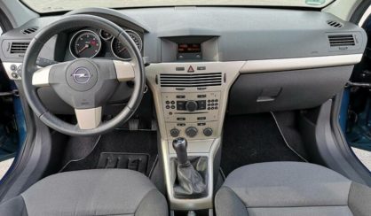 Opel Astra H 2008