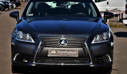 Lexus LS 460 2017