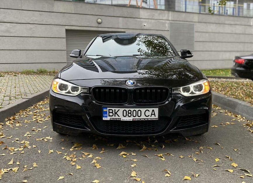 BMW 328 2012