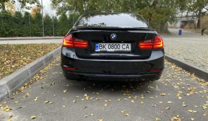 BMW 328 2012