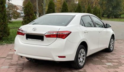 Toyota Corolla 2015