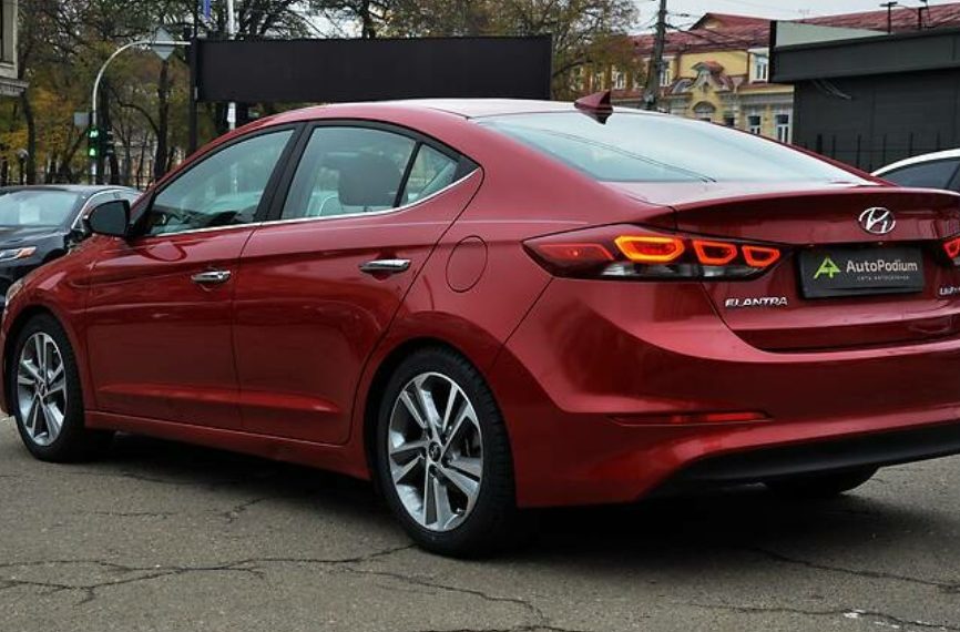 Hyundai Elantra 2016