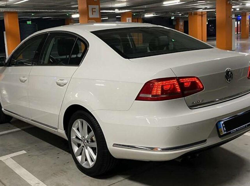 Volkswagen Passat B7 2013