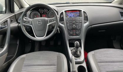 Opel Astra J 2015