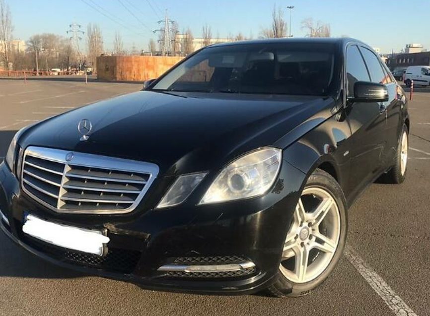 Mercedes-Benz E 200 2012