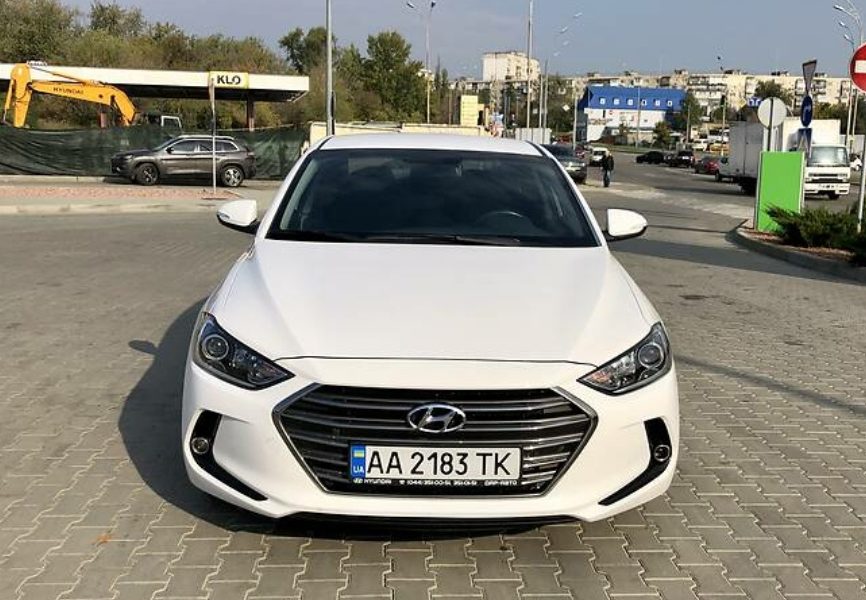 Hyundai Elantra 2018