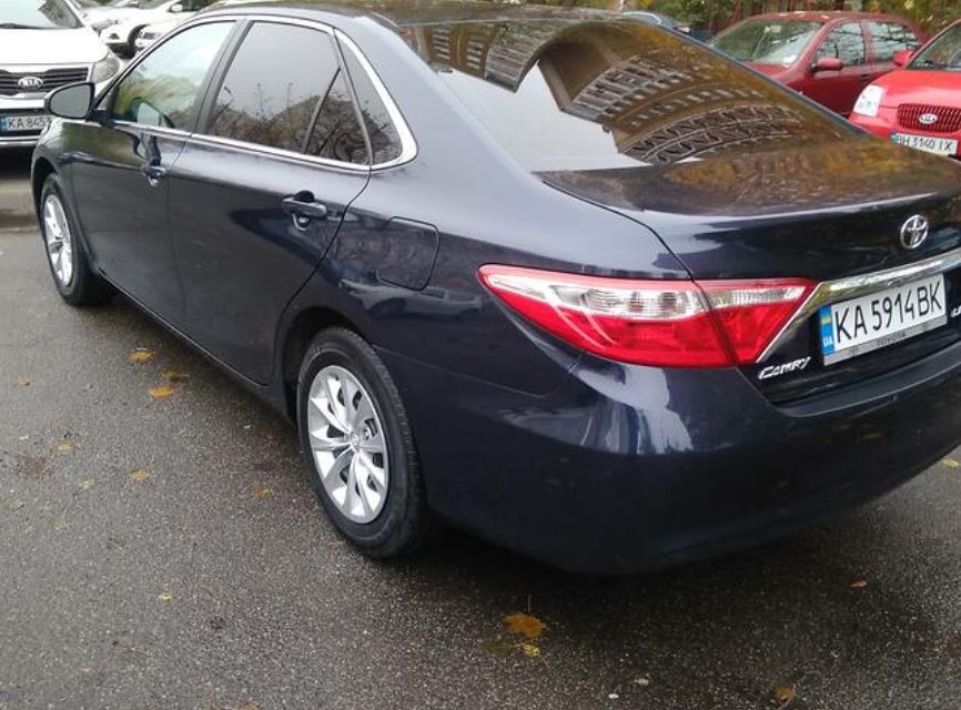 Toyota Camry 2016