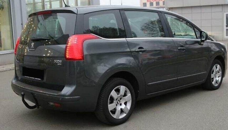 Peugeot 5008 2014