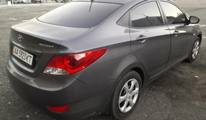 Hyundai Accent 2011