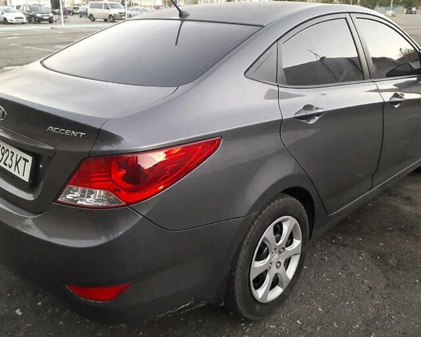 Hyundai Accent 2011