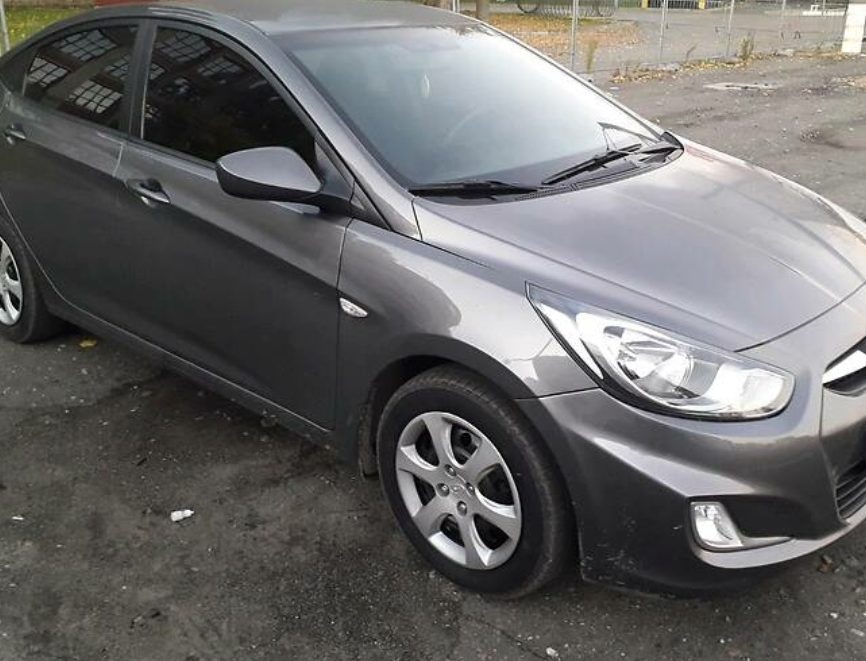 Hyundai Accent 2011