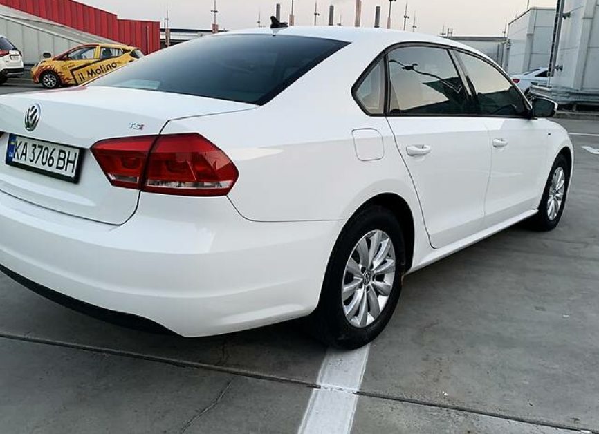 Volkswagen Passat B7 2014