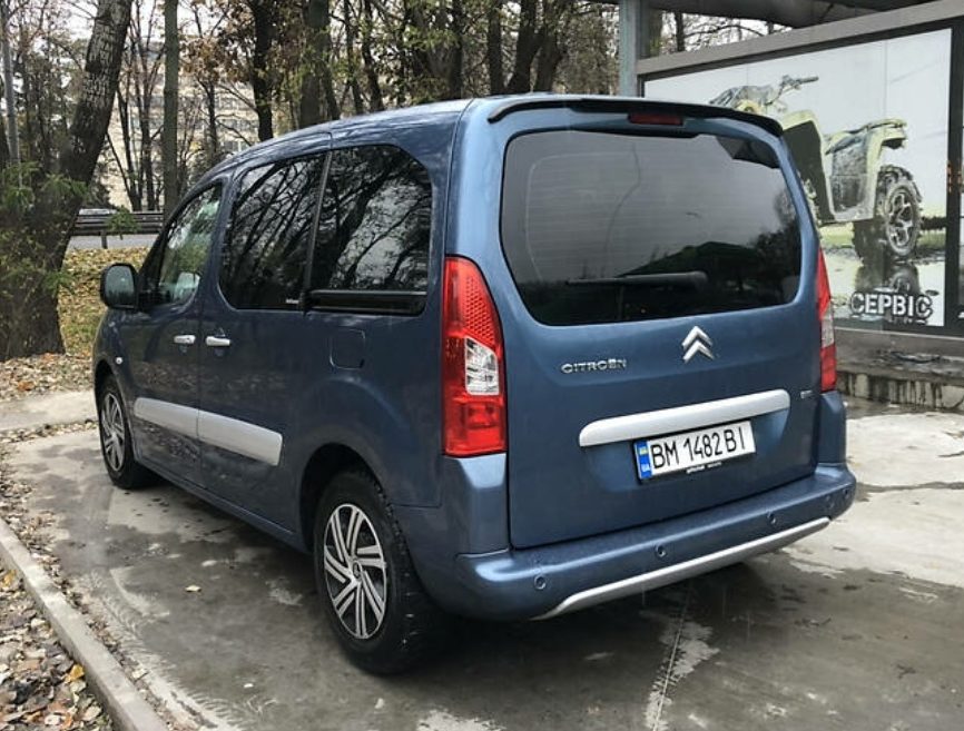 Citroen Berlingo пасс. 2011