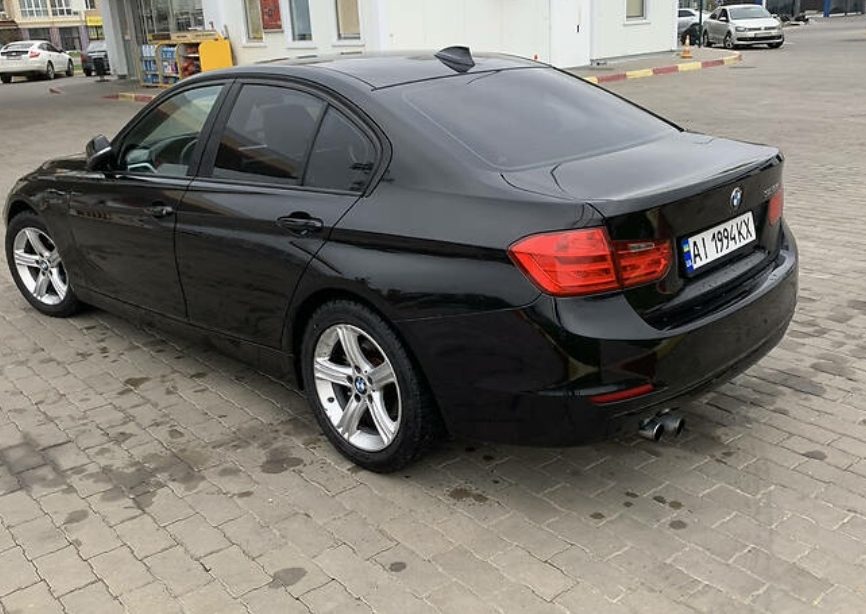 BMW 328 2012