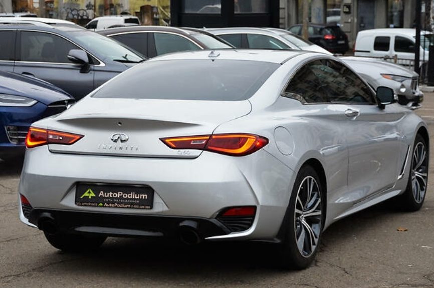 Infiniti Q60 2016