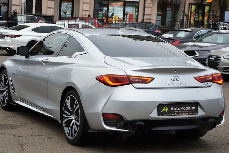 Infiniti Q60 2016