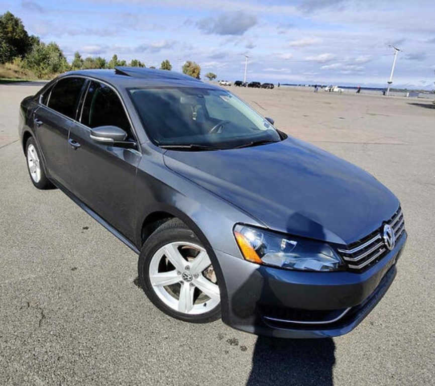 Volkswagen Passat B7 2012