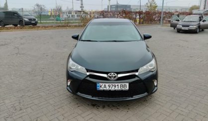 Toyota Camry 2015