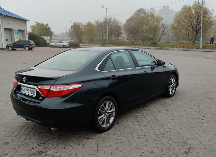 Toyota Camry 2015