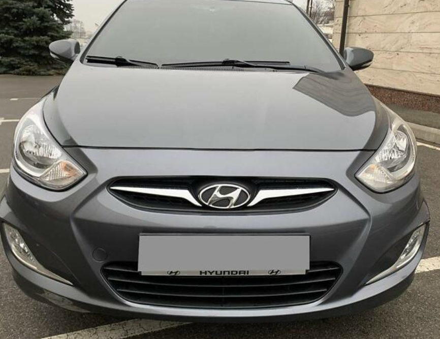 Hyundai Accent 2013