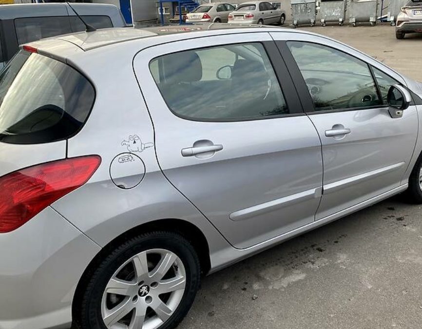 Peugeot 308 2011