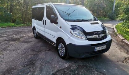 Opel Vivaro пасс. 2008