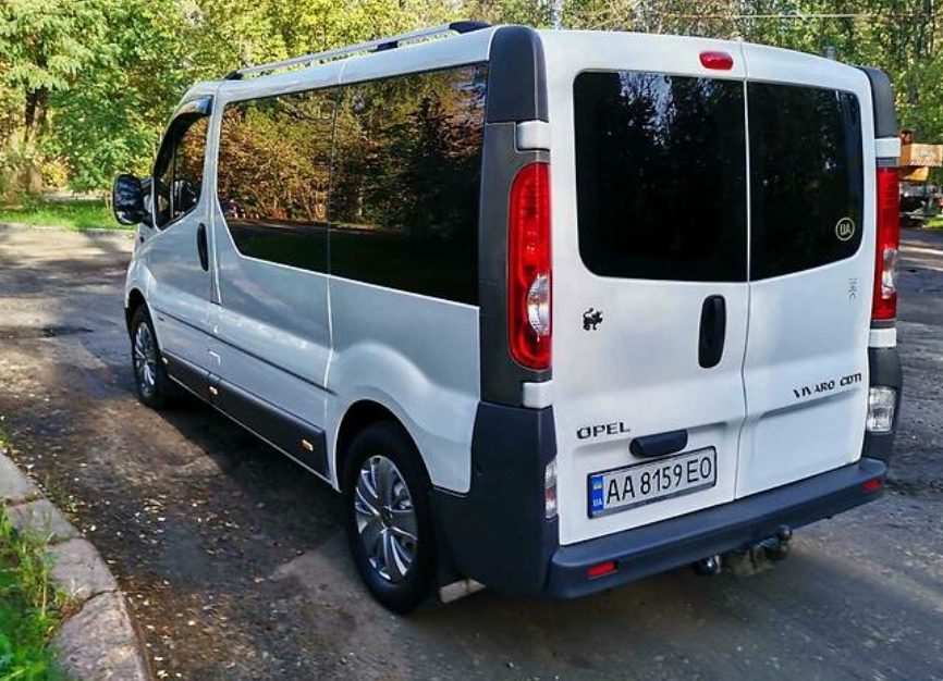 Opel Vivaro пасс. 2008