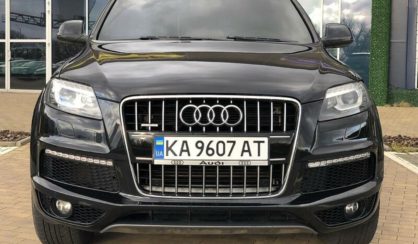 Audi Q7 2011